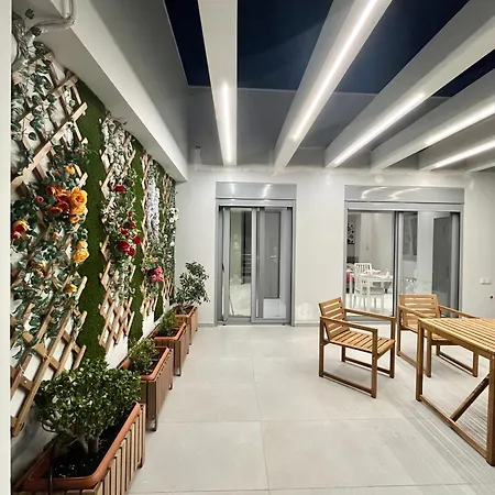 Apartment Blueline 2 *